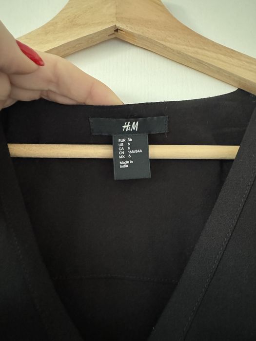 Czarna sukienka H&M