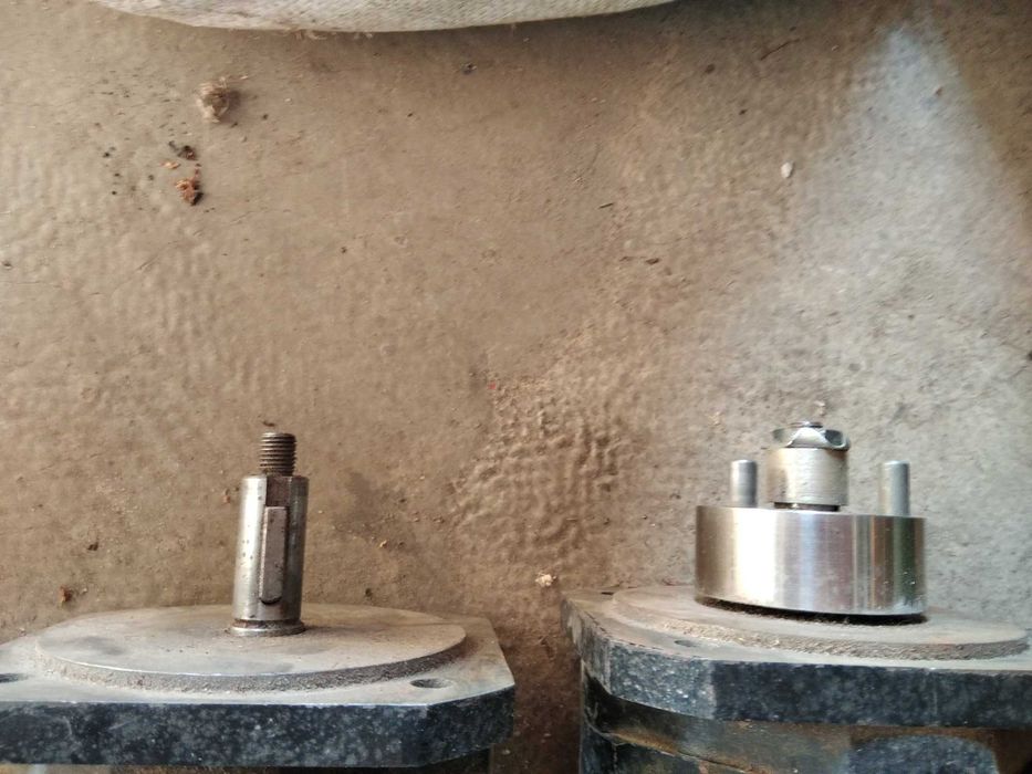 Продам 2 электродвигателя