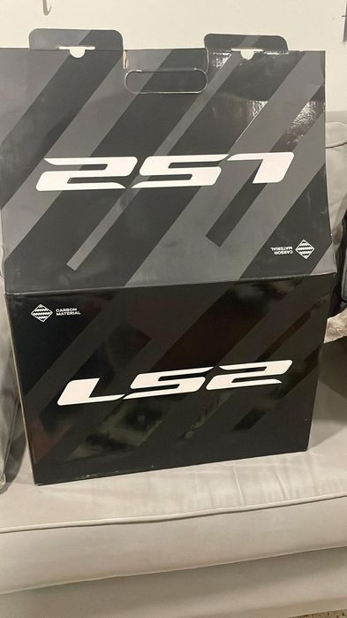 Capacete de mota Vector II Carbon da LS2 Novo com caixa
