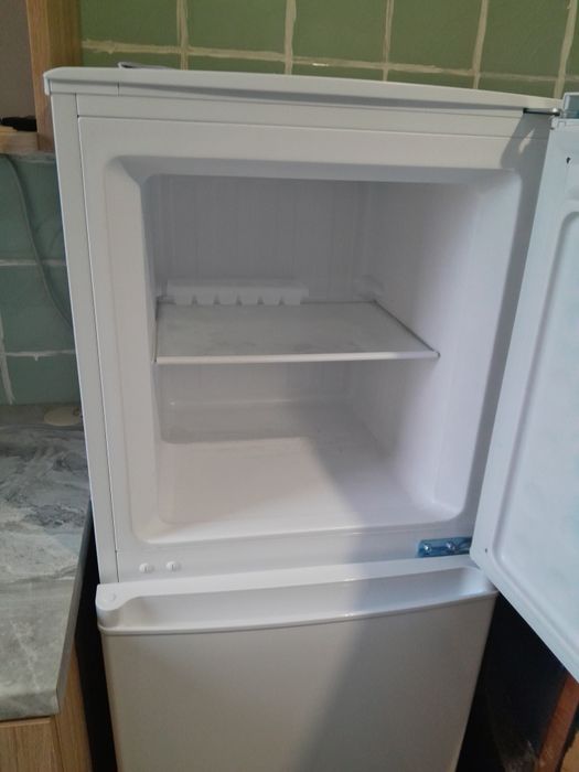 Холодильник ELEYUS