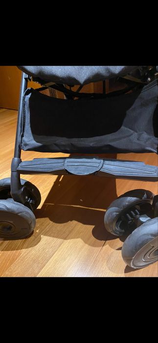 Vendo carrinho de passeio CHICCO64752041337986124