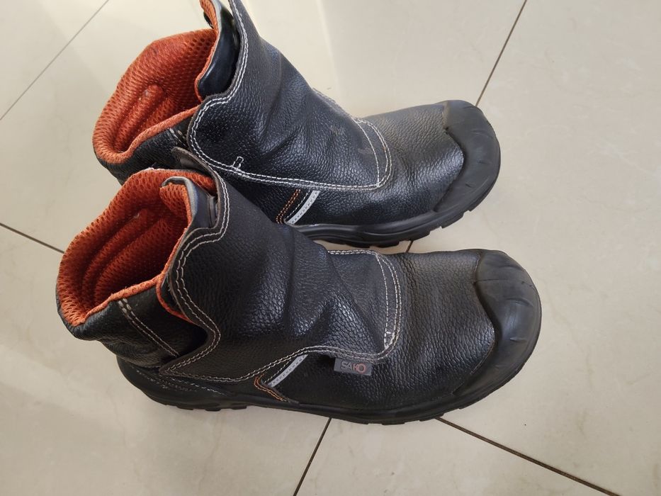 Buty rozm 42 support system