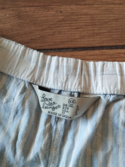 Krótkie spodenki damskie M