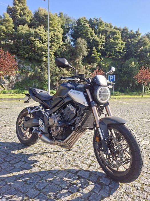 Honda cb650 r full AKRAPOVICH