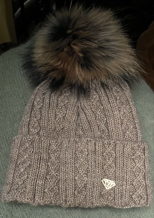 Czapka Marzitta bardzo ciepla naturalny jenot