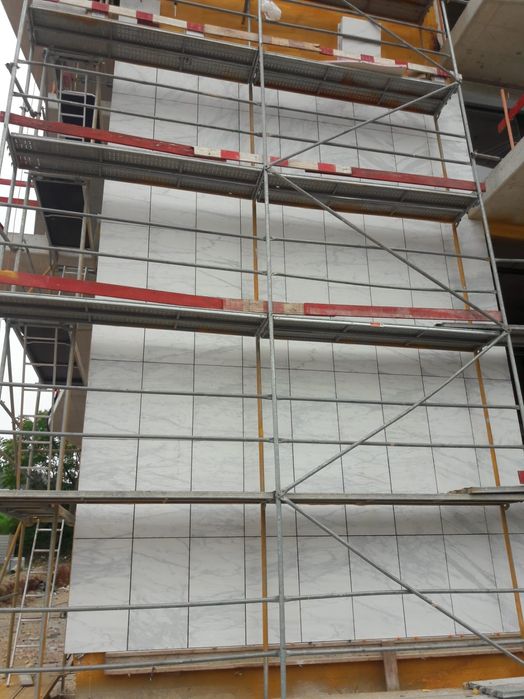 Fachada ventiladas em pedra natural