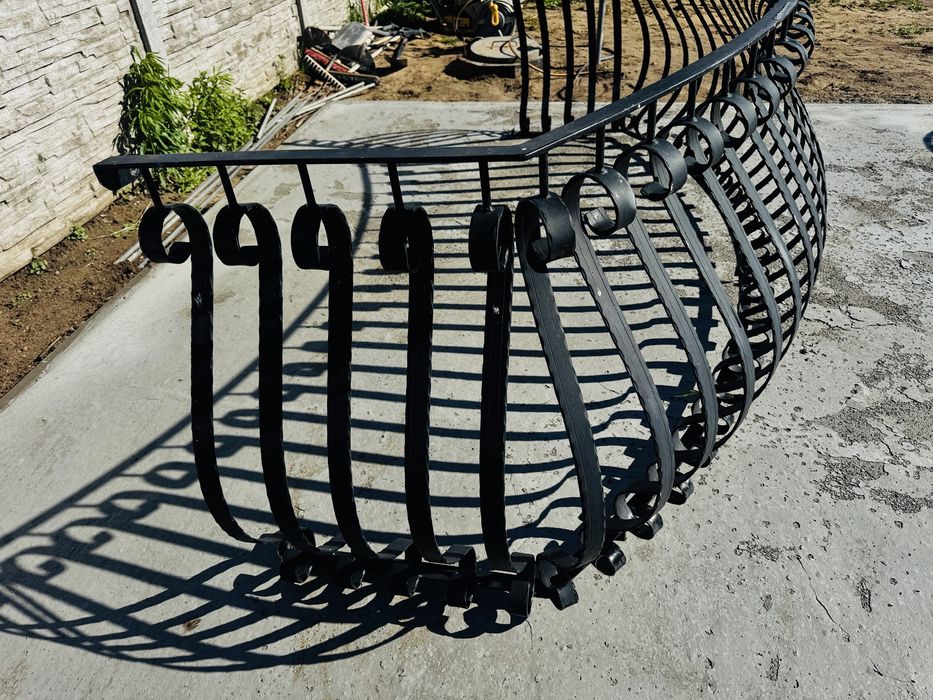 Balustrada kuta na balkon