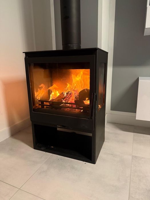 Sprzedam piec kominkowy