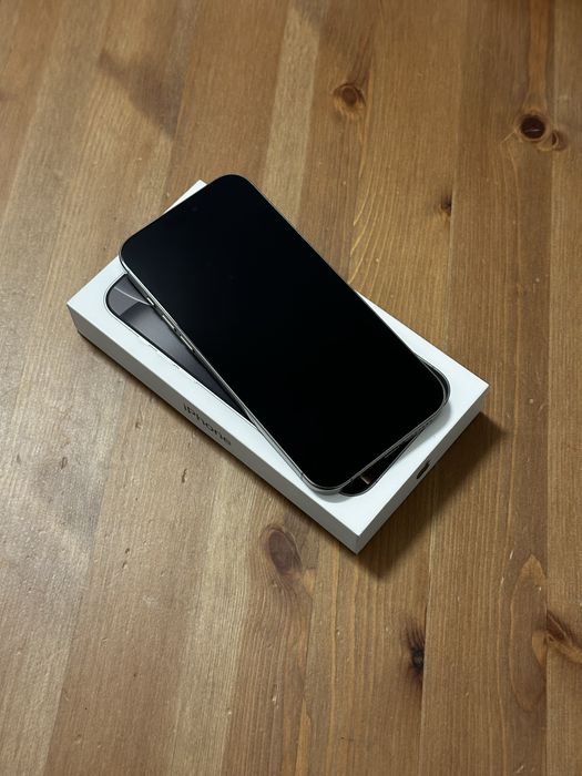 Vendo/Troco iPhone 16 Pro Max 1TB - C/ Fatura