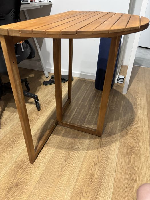 Stolik ogrodowy z krzesełami