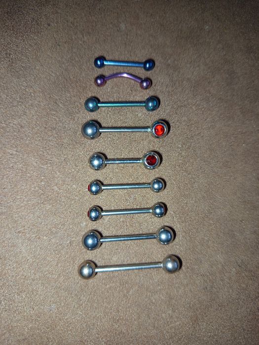 Пирсинг медсталь бу