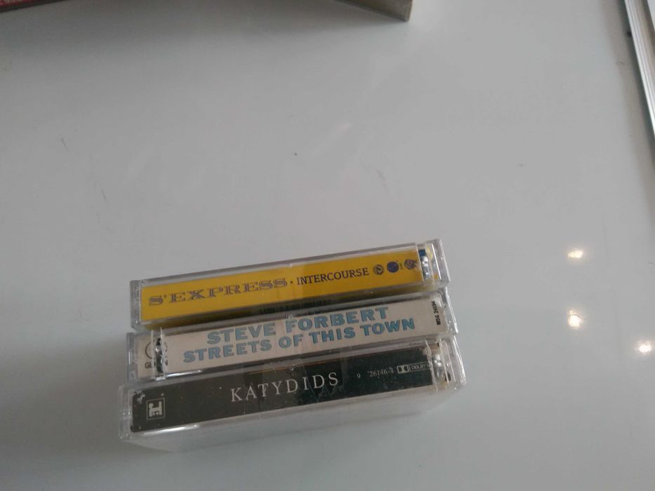 (1) Kasety magnetofonowe 30 szt. Nowe folia