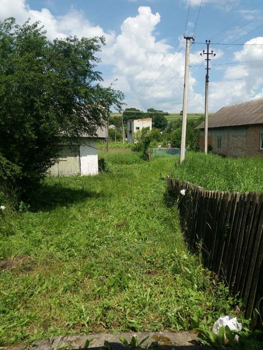 Продається  земельна ділянка 25сот.
