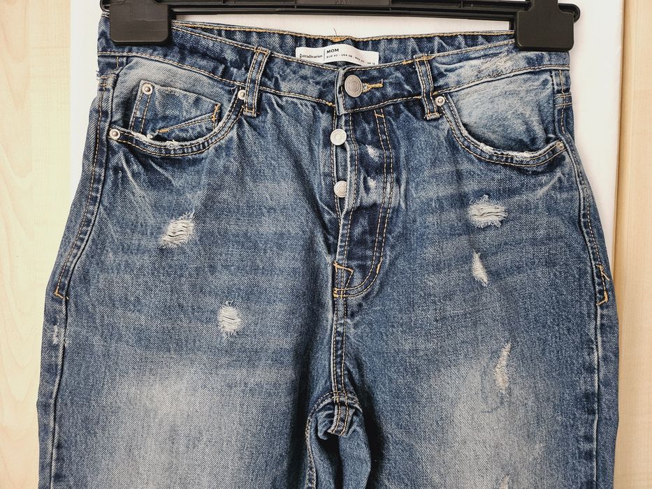 Jeansy destroyed stradivarius