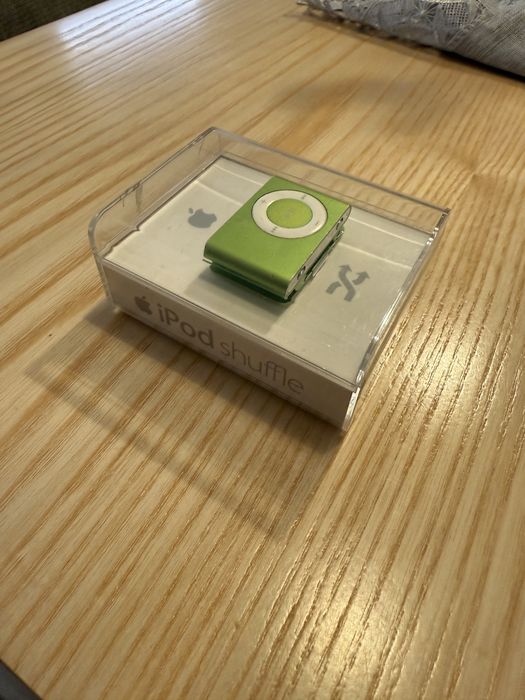 Ipod shuffle 1GB A1204 Apple