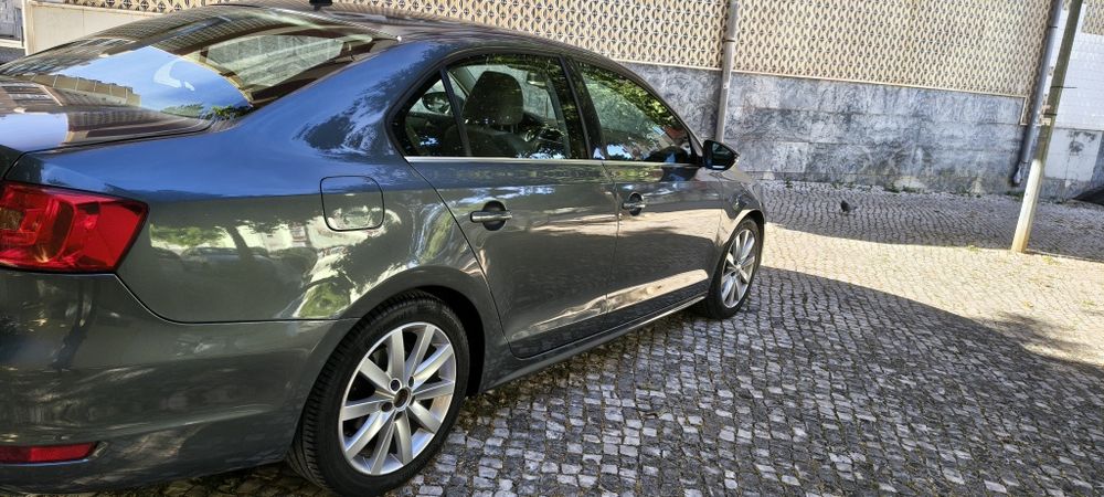 Jetta 2012 1.6 Highline