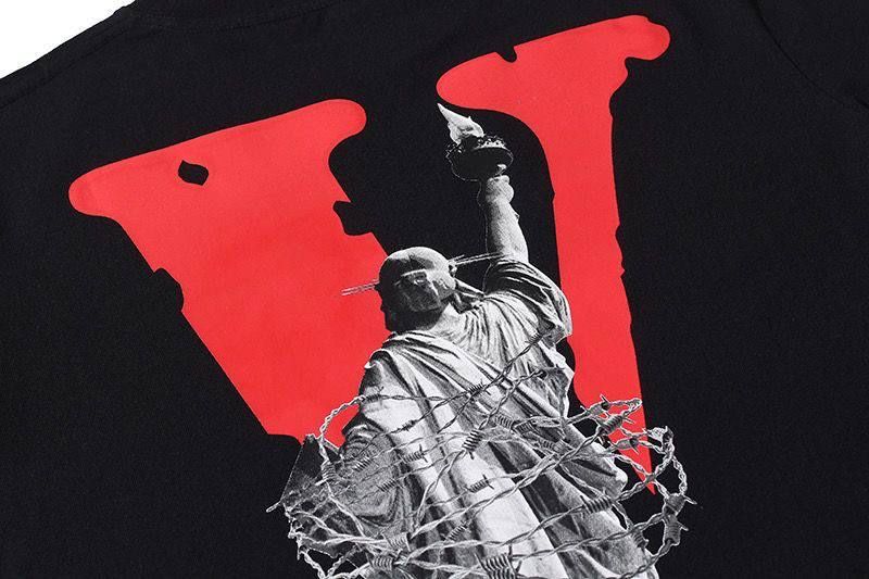 Тішка “VLONE” статуя свободи