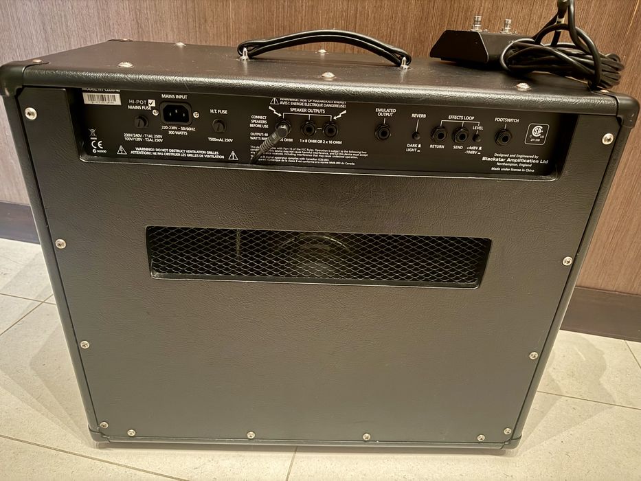 Amplificador Blackstar ht40 com footswitch