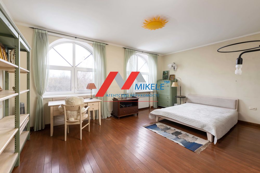 Без комісії Заміський маєток 685 м2 1 га Гостомель км від Києва