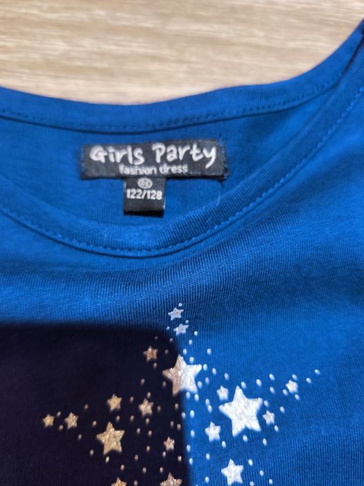 Плаття на дівчинку