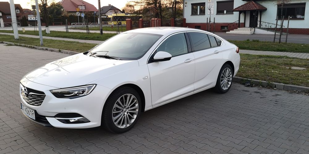 Transport Lotnisko Pyrzowice Balice Okęcie