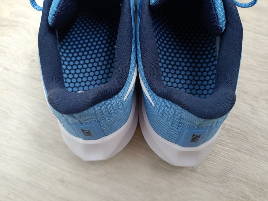 Кроссовки кросівки Nike Terra Air Zoom 45 розмір 29см