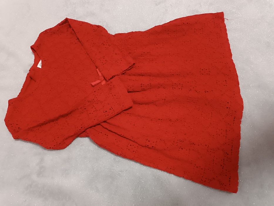 Koronkowa sukienka świąteczna, hm 92