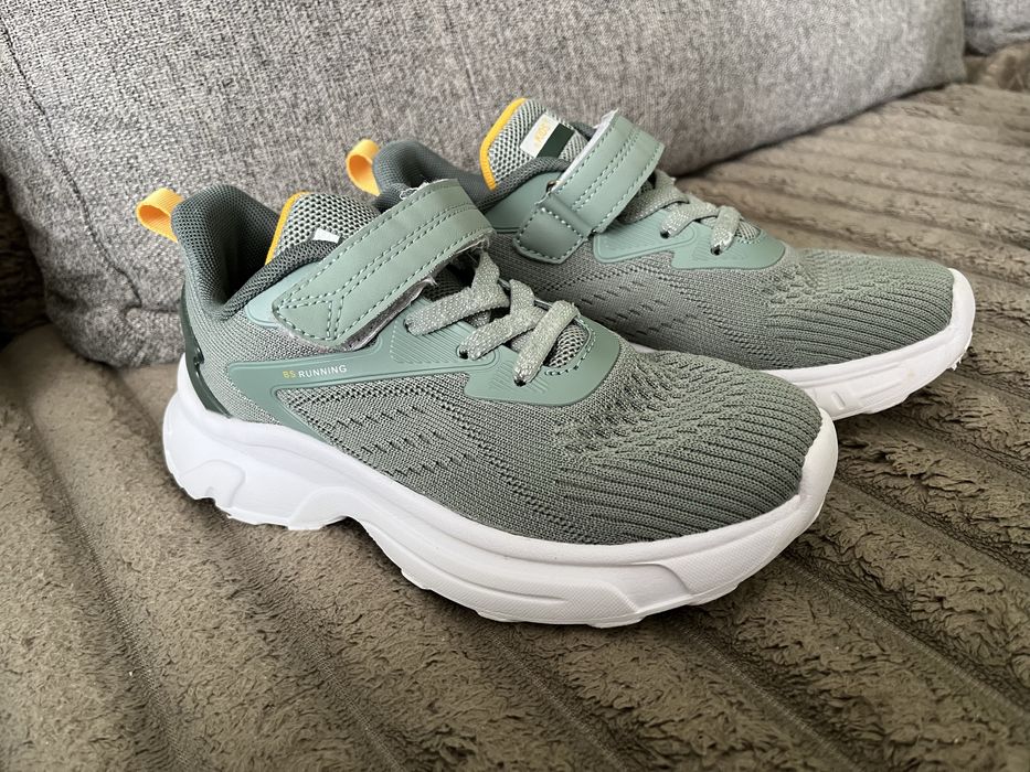 Продам кросівки для хлопчика