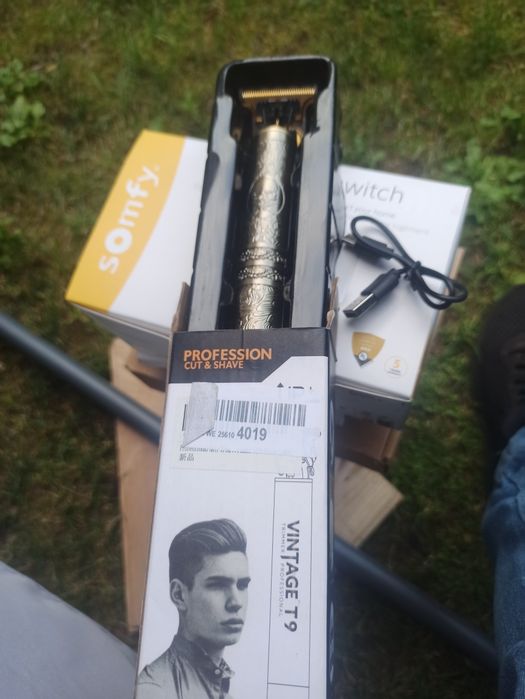 Hair      Trimmer