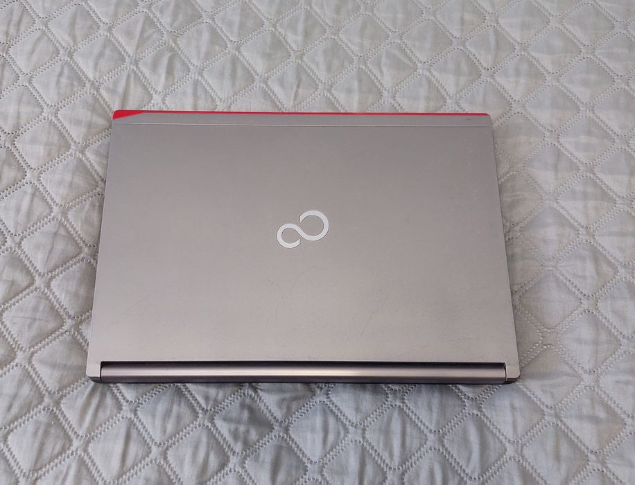 Ноутбук Fujtsu LifeBook E736/ i5-6200U/ 10 Gb/ SSD 240Gb/ БатареяРобоч