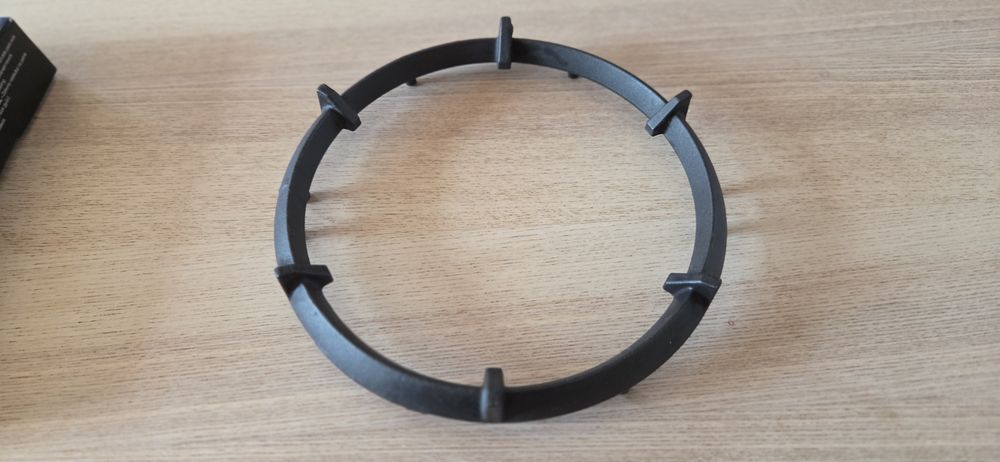 Żeliwny pierścień do wok Napoleon