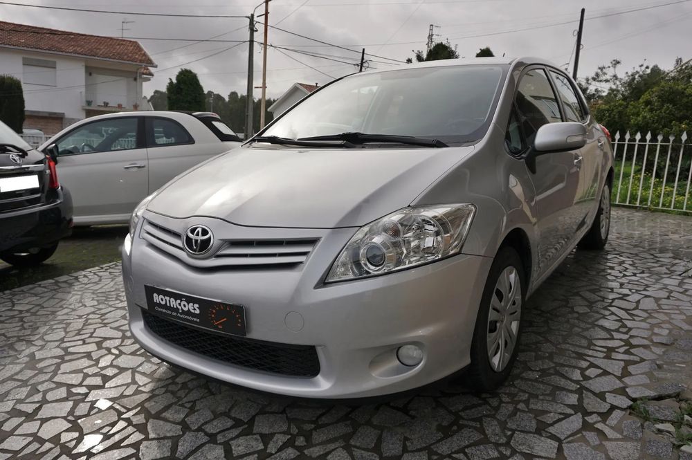 Toyota Auris 1.33 VVT-i Life+