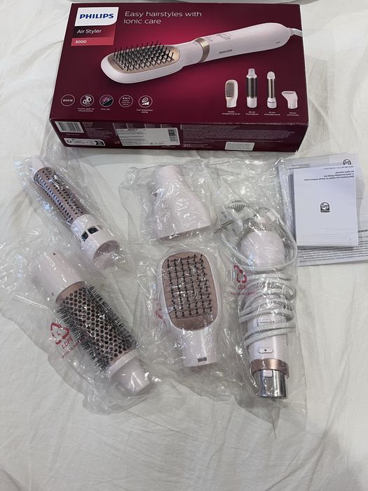 Фен-щітка Philips BHA310/00