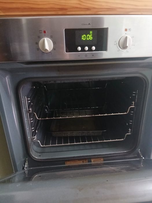 Forno,roupeiro, sofás cama