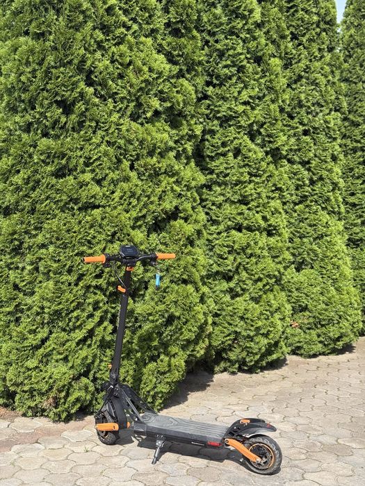 Продається електросамокат