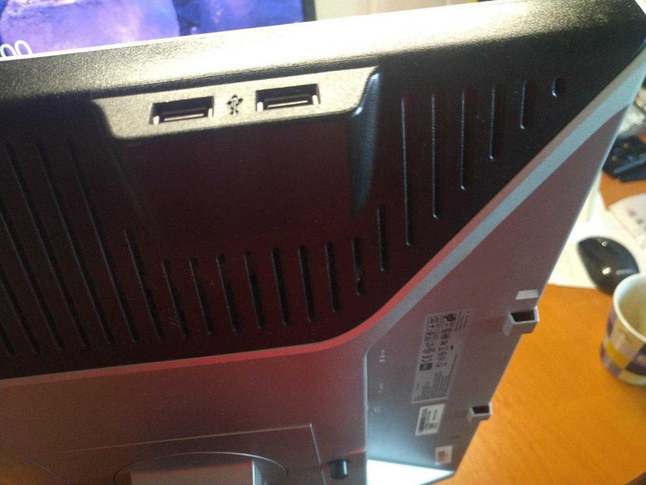 Монитор Dell 1908FP 1280х1024