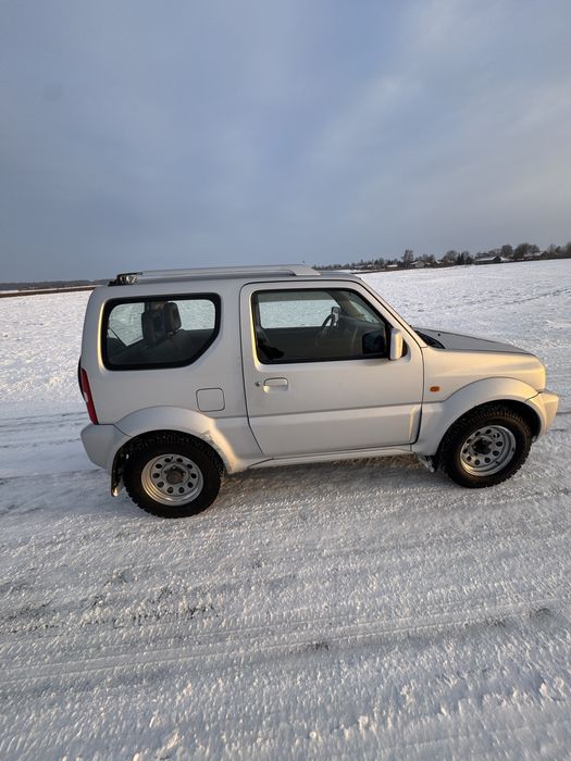 Suzuki Jimny 2007 rok, 1.3 benzyna