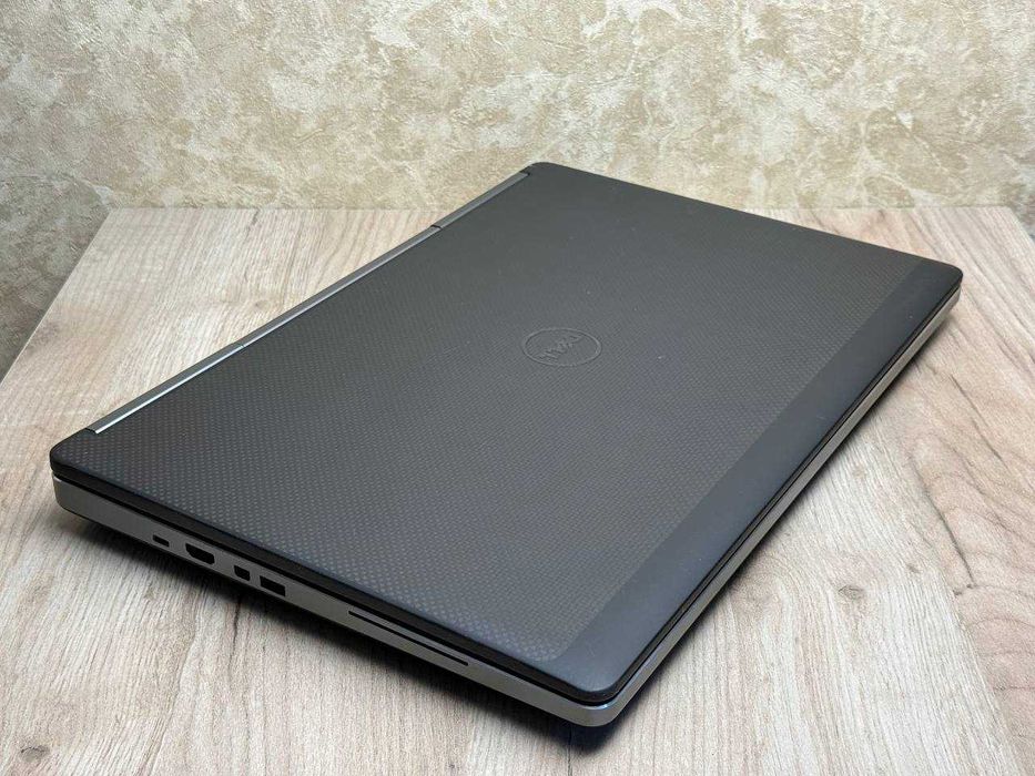 Большой Dell Precision 7710 17,3 FHD ips i7/8 GB/ssd120 + 500GB HDD/GPU 2GB