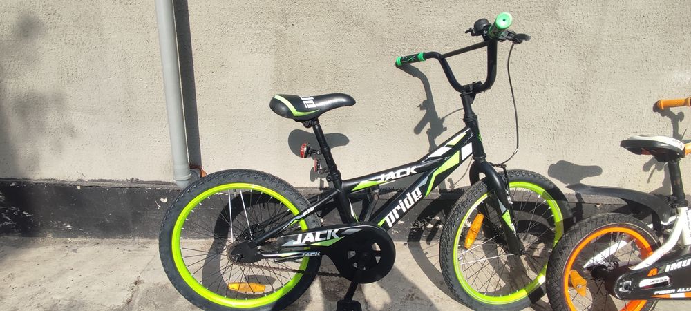 Продам два велосипеда один детский один подростковый в отличном состоя