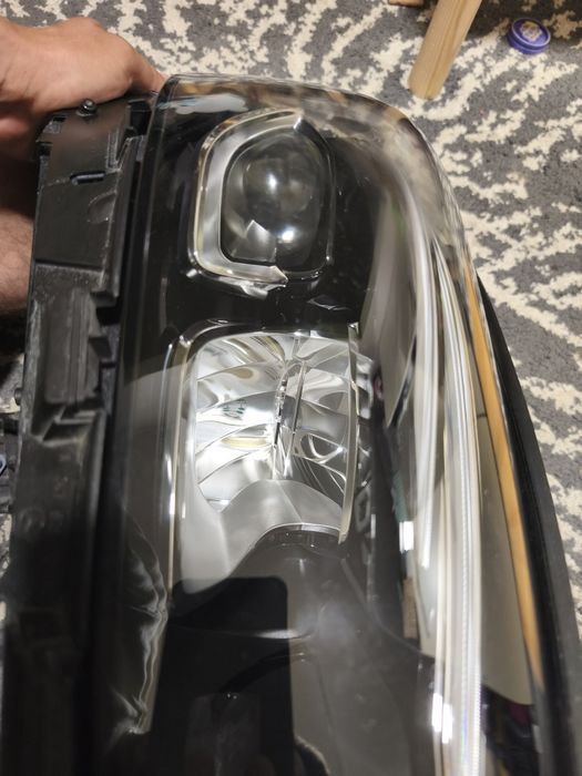 Фара права оригінал Hella Full led Mercedes-Benz B-Class W 247 в гарному стані, Led high performance, заводський номер A 247 906 14 05
