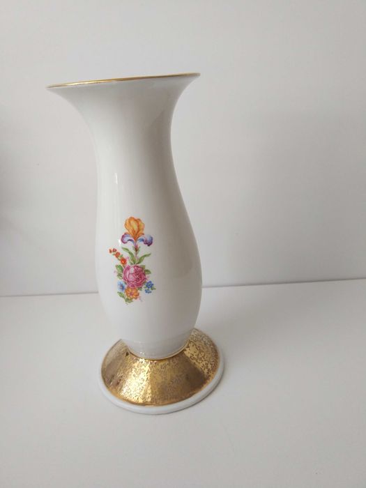 Ваза для цветов на ножке. Германия