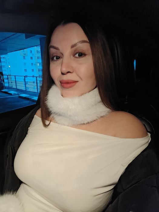 Горжетка біла  хутро пов'язка на шию на голову мікро шарф