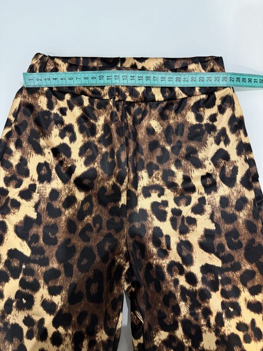 Тренувальний набір брюки та топ 150 розмір