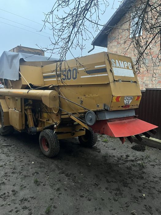 Зерновий комбайн Sampo 500