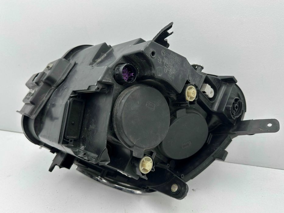 Ótica / Farol Esquerdo - Alfa Romeo Mito
