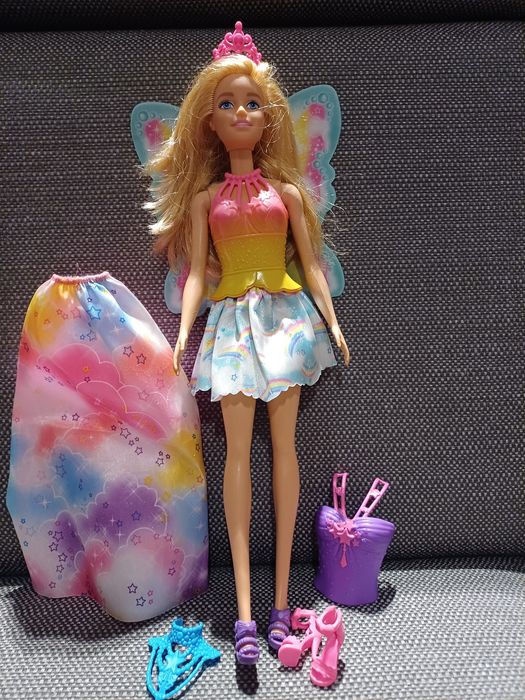 Lalka Barbie motyl
