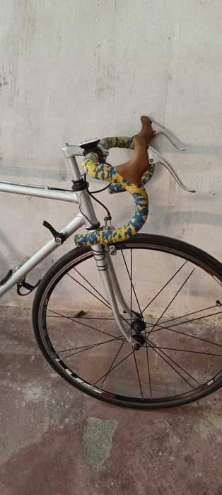 Bicicleta de estrada antiga