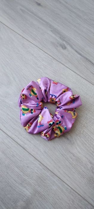Gumka scrunchie kaczuszki Julki Żugaj