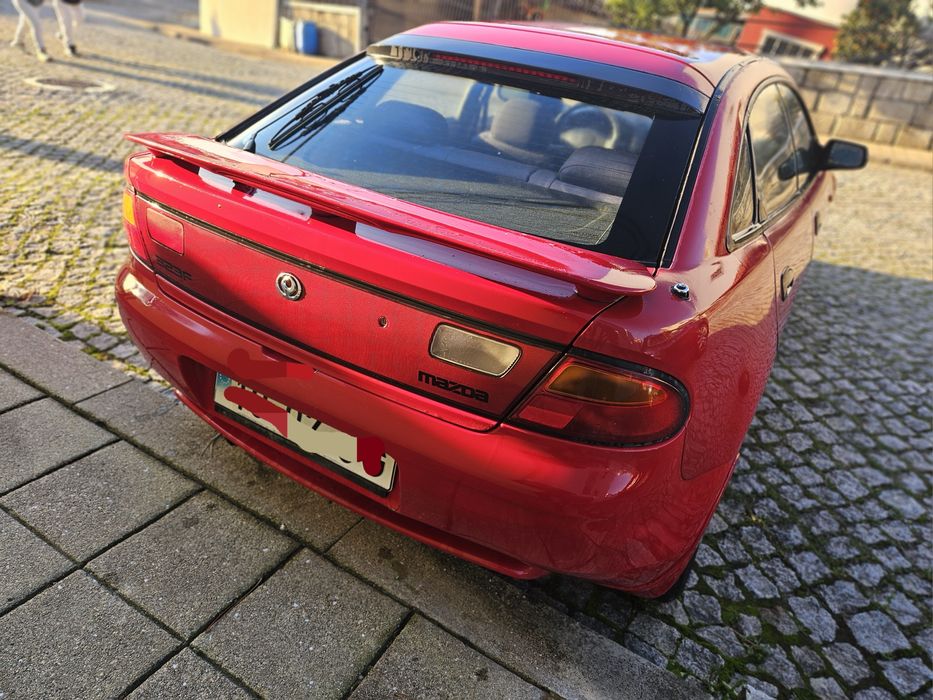 Mazda 323 f  1.5