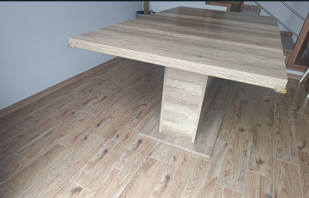 Komoda Tiziano stan jak nowa stół